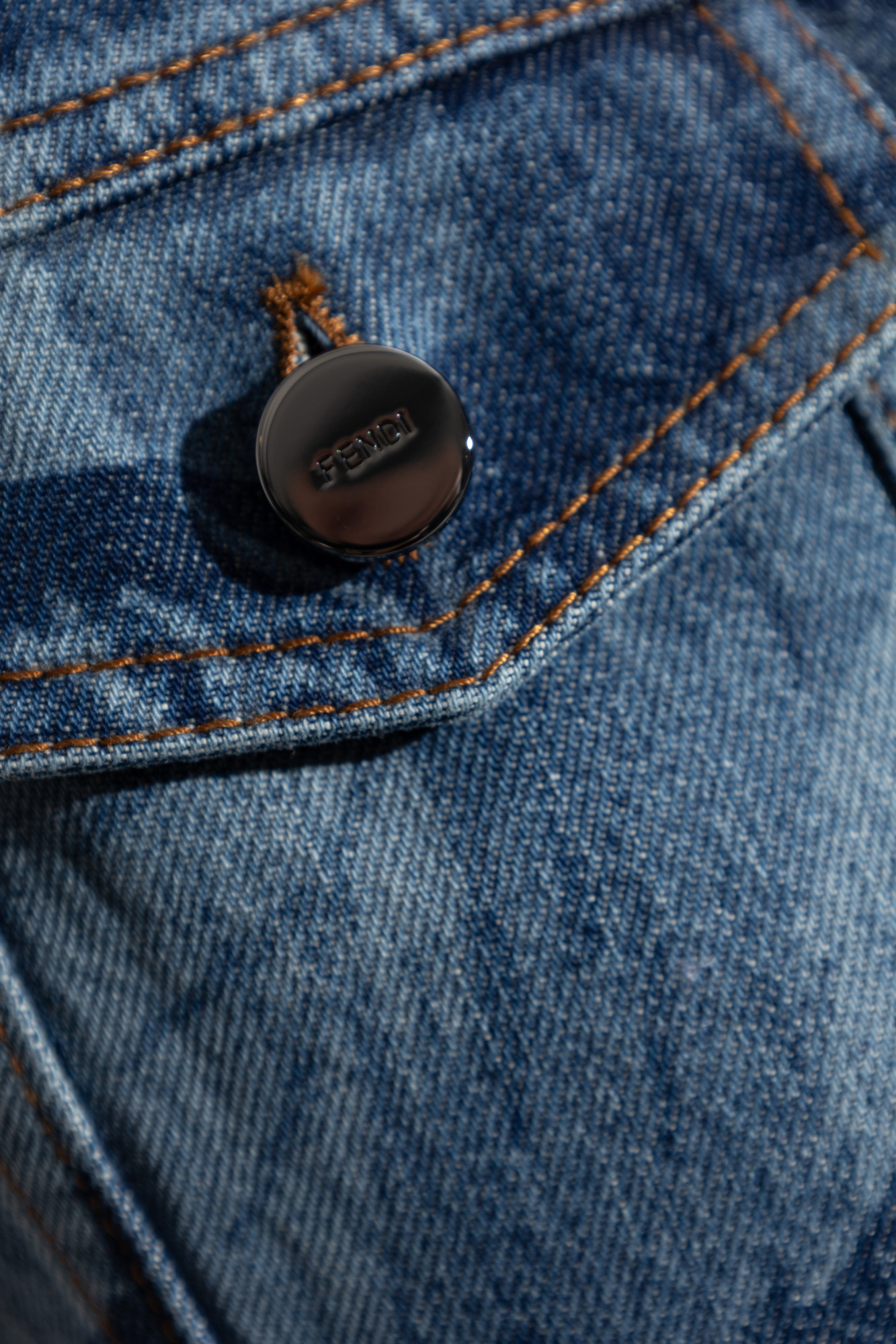 【関税&送料込】Fendi Embroidered Denim Shirt FENDI multi-pocket Denim Shirt | Blue | FARFETCH